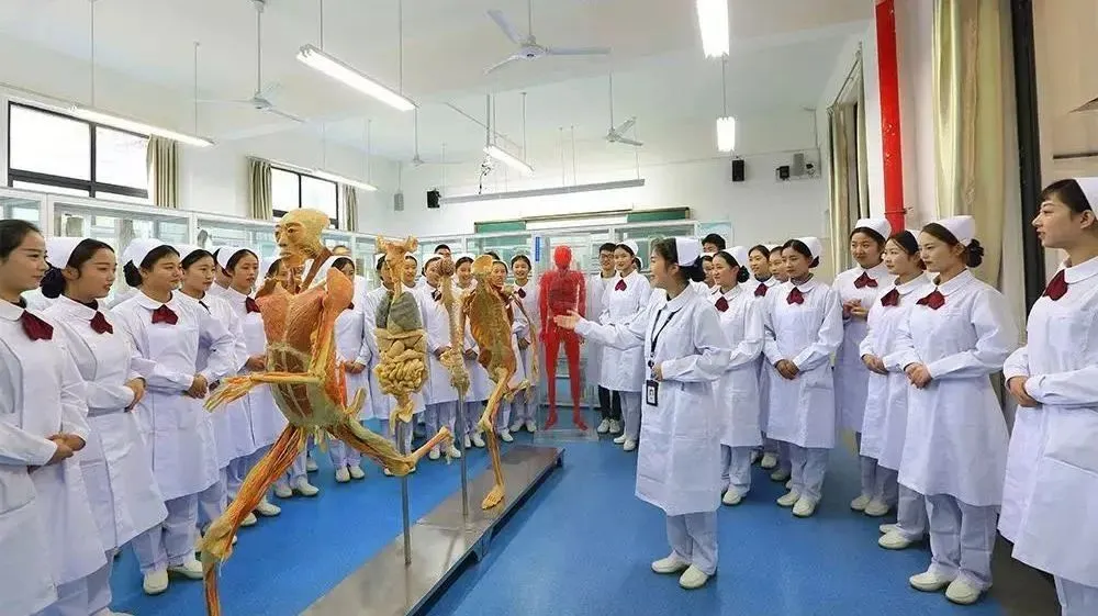 注意！这八个解答助你走进四川省经济管理学校~(图22)