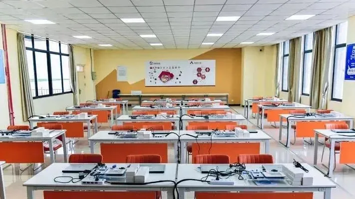 注意！这八个解答助你走进四川省经济管理学校~(图20)