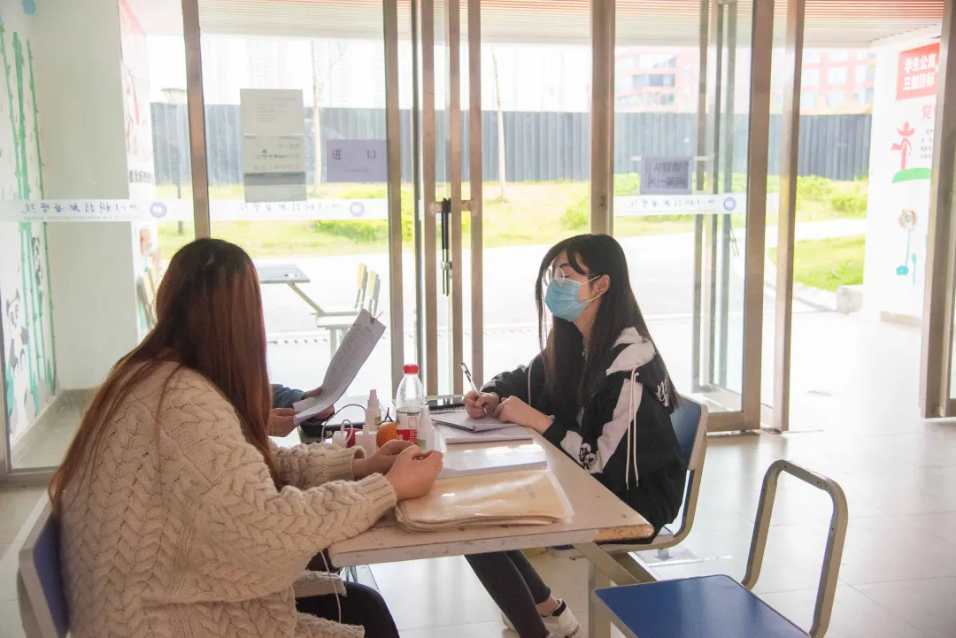 四川省经济管理学校开学啦，三年级学生率先返校学习~(图17)